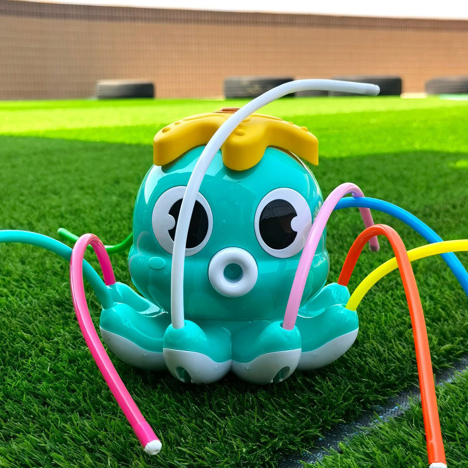 Octopus Sprinkler Water Spray  - Gardening Tools 2 Year Old บทวิจารณ์และราคา